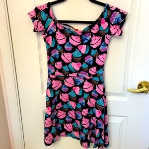 2/$15 H&M Cupcake Printed Skater Dress